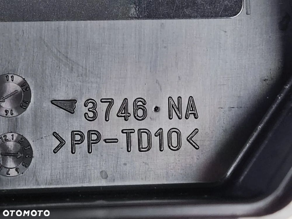 MITSUBISHI OUTLANDER PHEV 20-22r Pokrywa Skrzynki Bezpieczników - 5