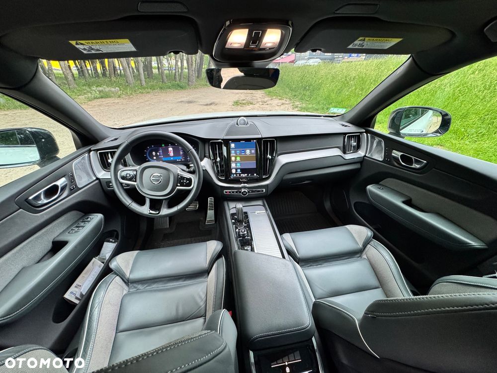 Volvo XC 60 B6 B AWD Geartronic RDesign - 11