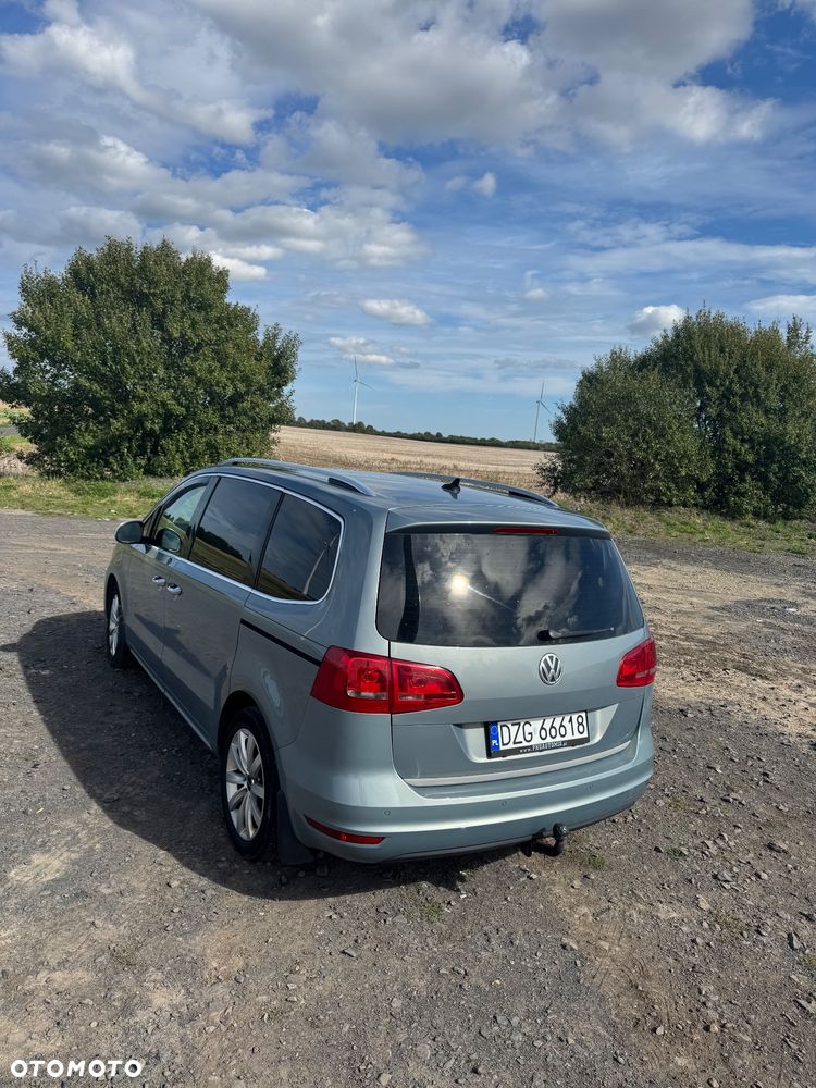 Volkswagen Sharan 2010 photo 2