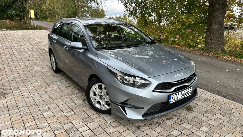 Kia Ceed - 4