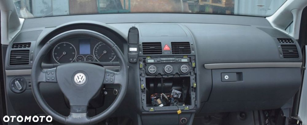 DESKA ROZDZIELCZA KOKPIT PODUSZKI VW TOURAN - 1