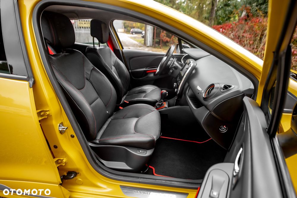 Renault Clio TCe 200 EDC Sport R.S - 20