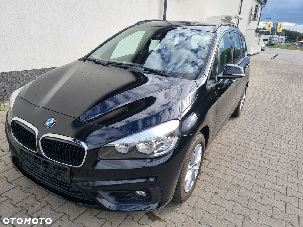 BMW Seria 2 216d Sport Line - 16