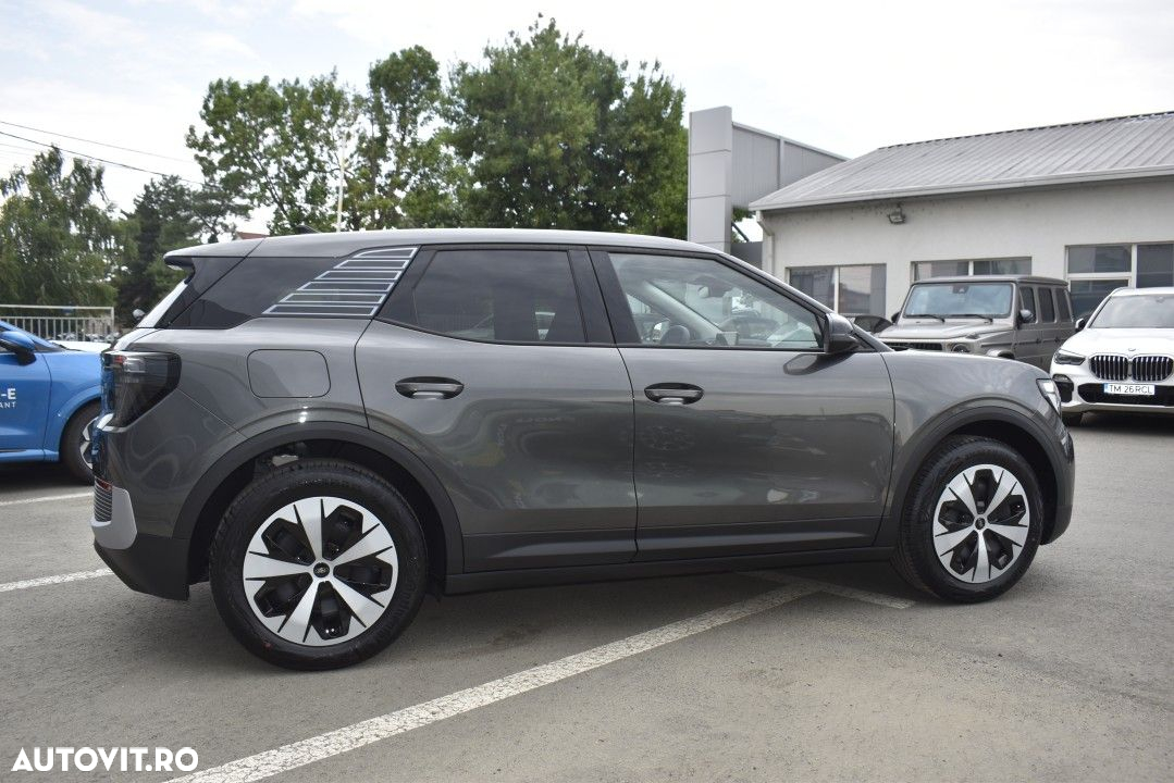 Ford Explorer - 12