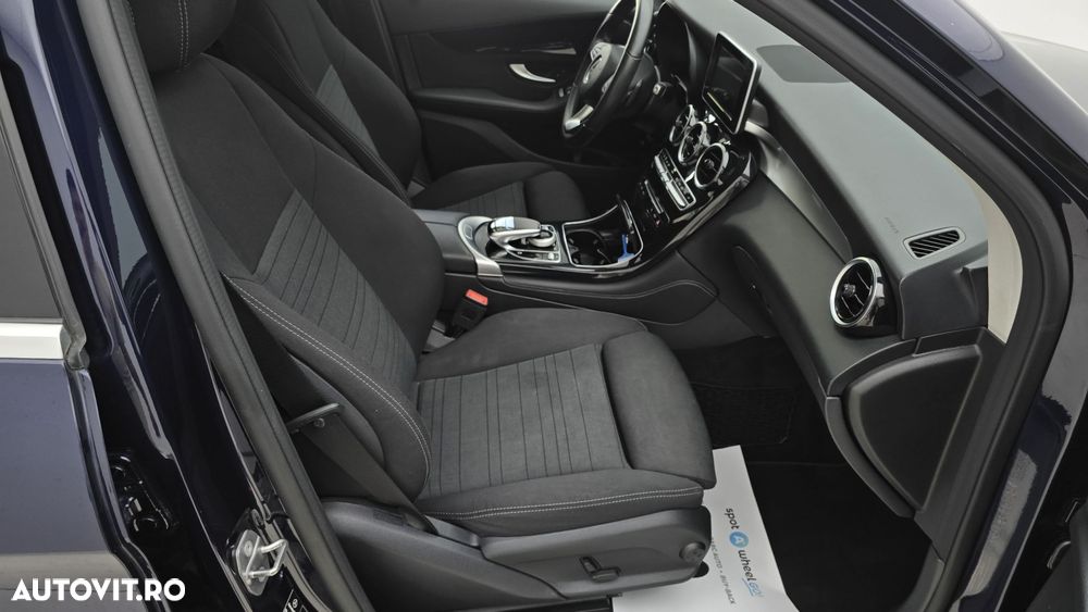 Mercedes-Benz GLC 250 d 4MATIC - 17