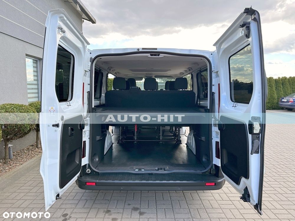 Renault Trafic - 15