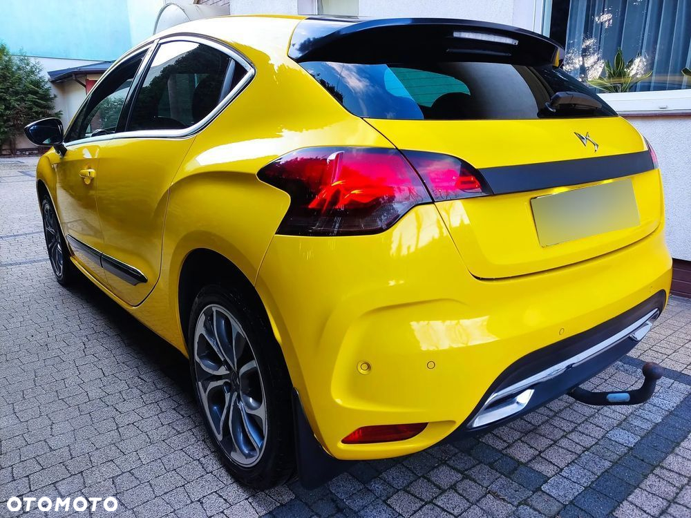 Citroën DS4 THP 200 SportChic - 2