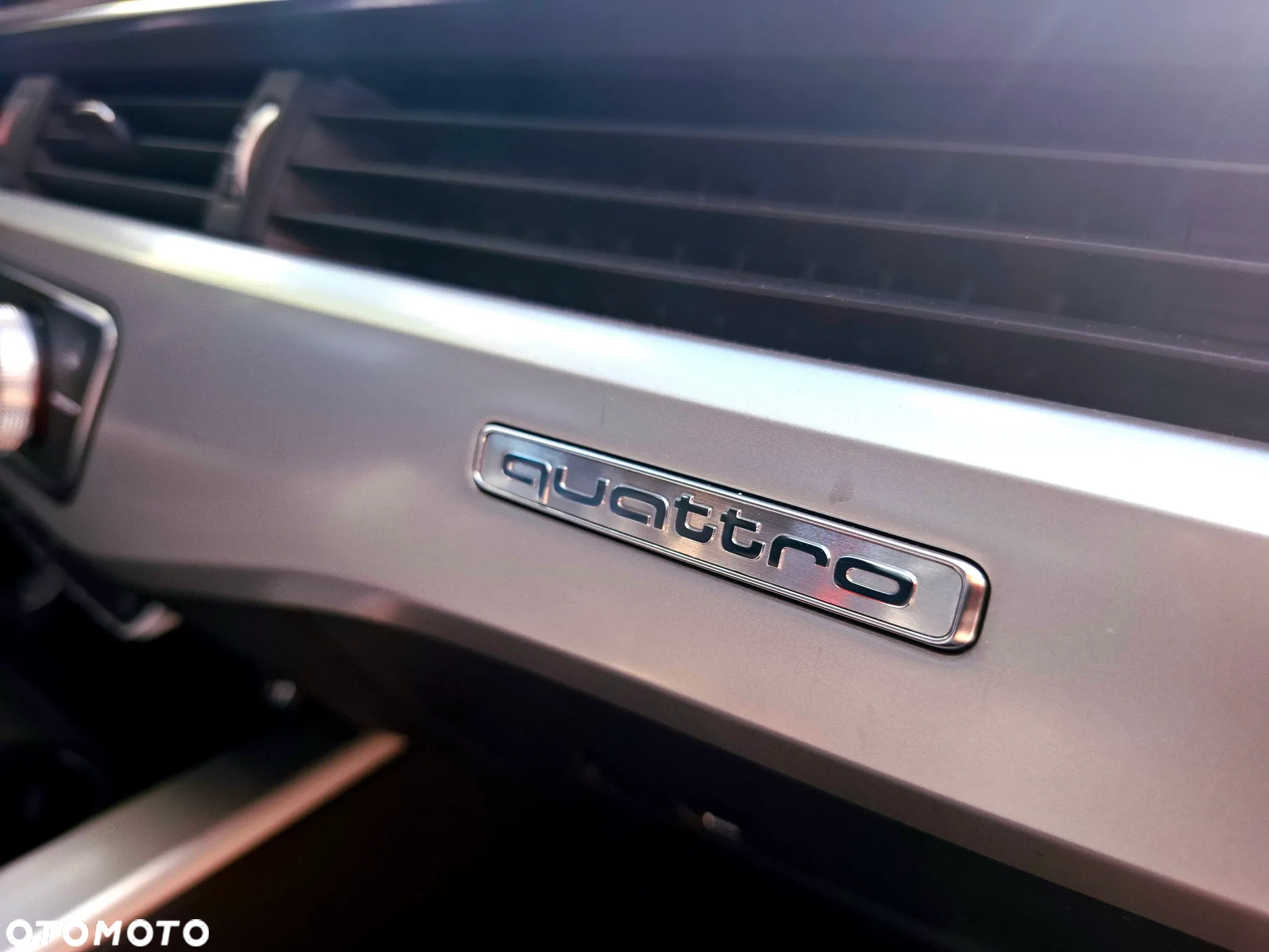 Audi A4 2.0 TFSI Quattro S tronic - 24