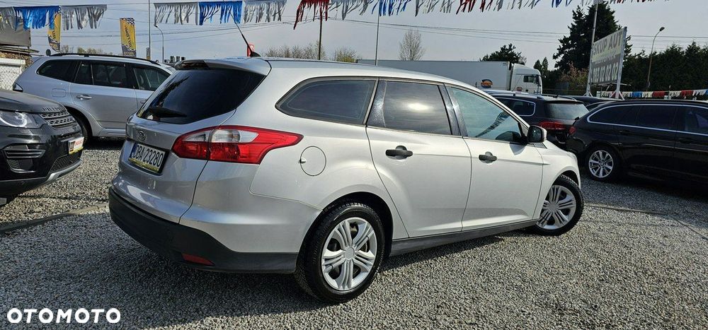Ford Focus - 8