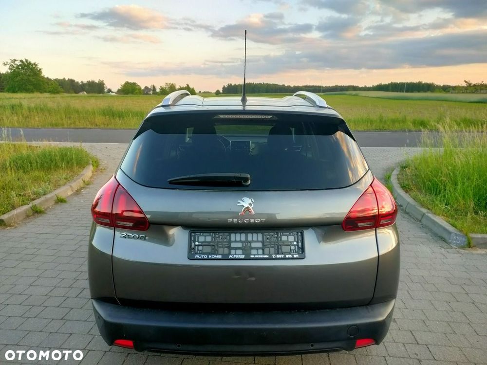 Peugeot 2008 1.6 BlueHDi Style - 4