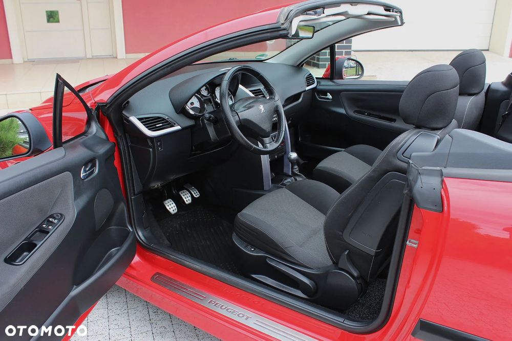 Peugeot 207 CC 120 VTi Platinum - 10