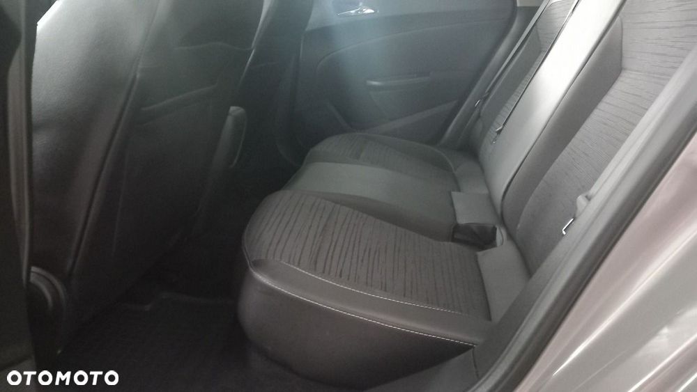 Opel Astra 1.4 T Active EU6 - 9