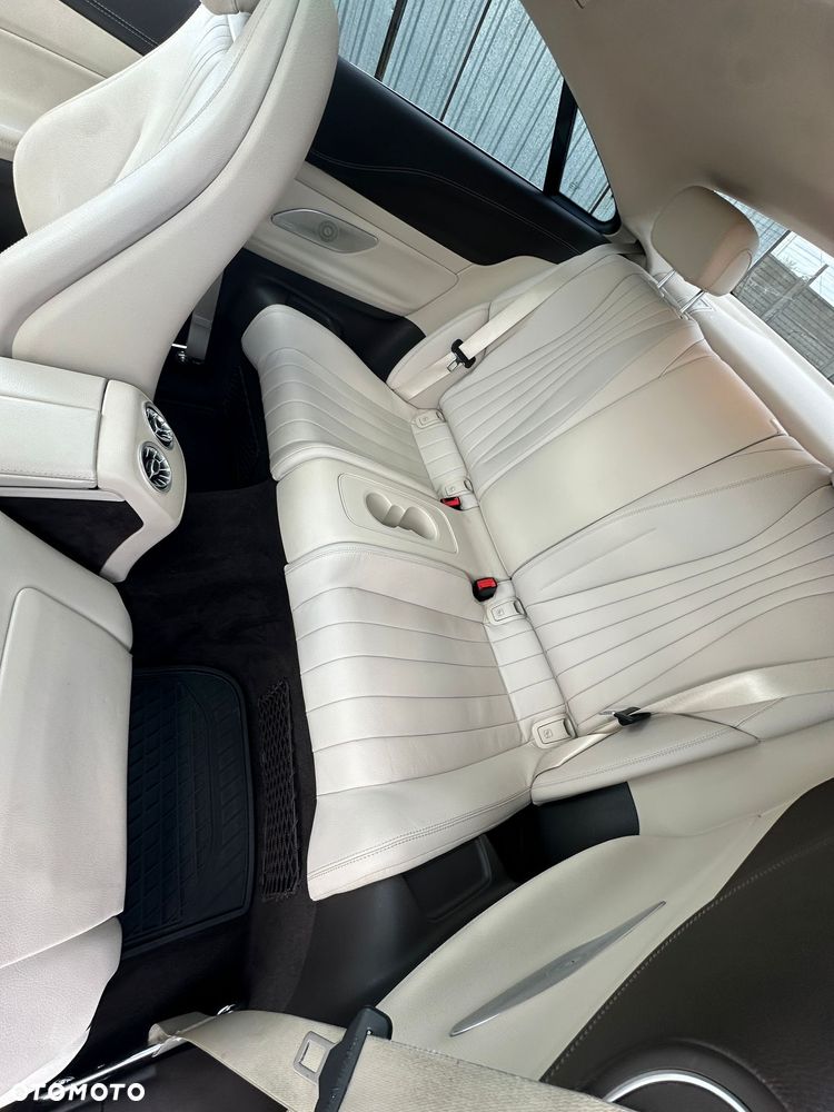 Mercedes-Benz Klasa E 220 d 4-Matic 9G-TRONIC - 7