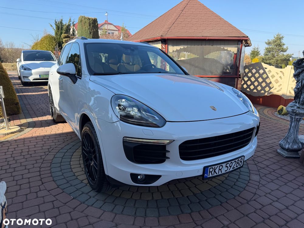 Porsche Cayenne Platinum Edition - 3