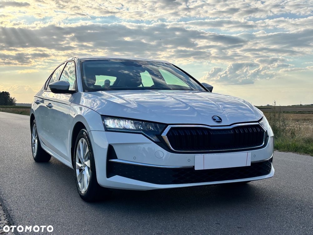 Skoda Octavia 1.5 TSI mHEV Selection DSG - 15