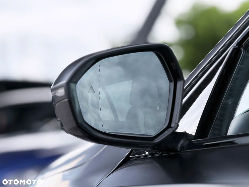 BMW Seria 5 520d xDrive - 11