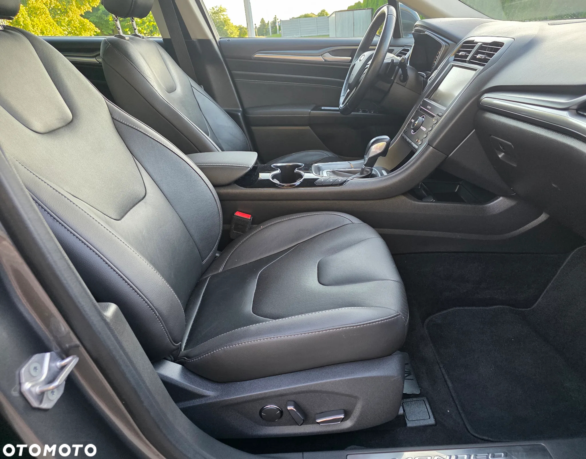 Ford Mondeo 2.0 TDCi Edition 4WD PowerShift - 12