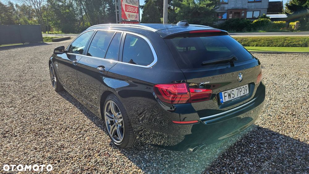BMW Seria 5 520d xDrive - 9
