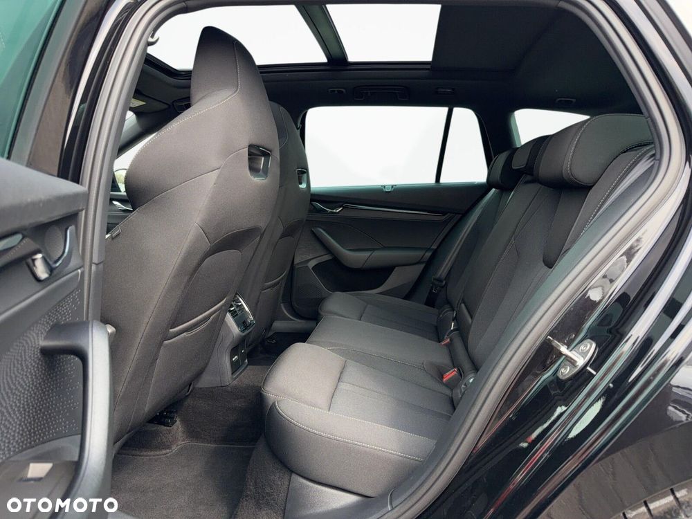 Skoda Octavia 2.0 TDI Sportline DSG - 12