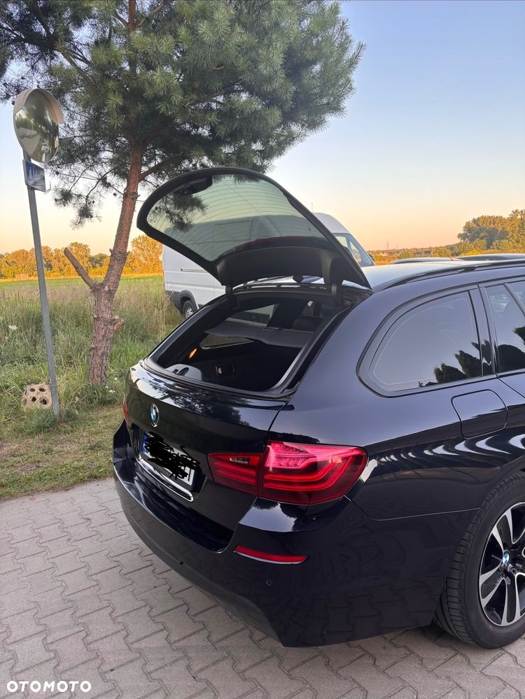 BMW Seria 5 520d Luxury Line - 14