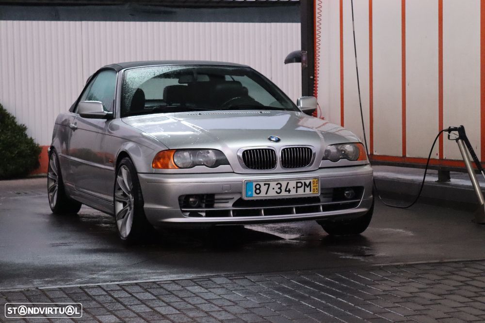 BMW 323 Ci Cabrio - 1