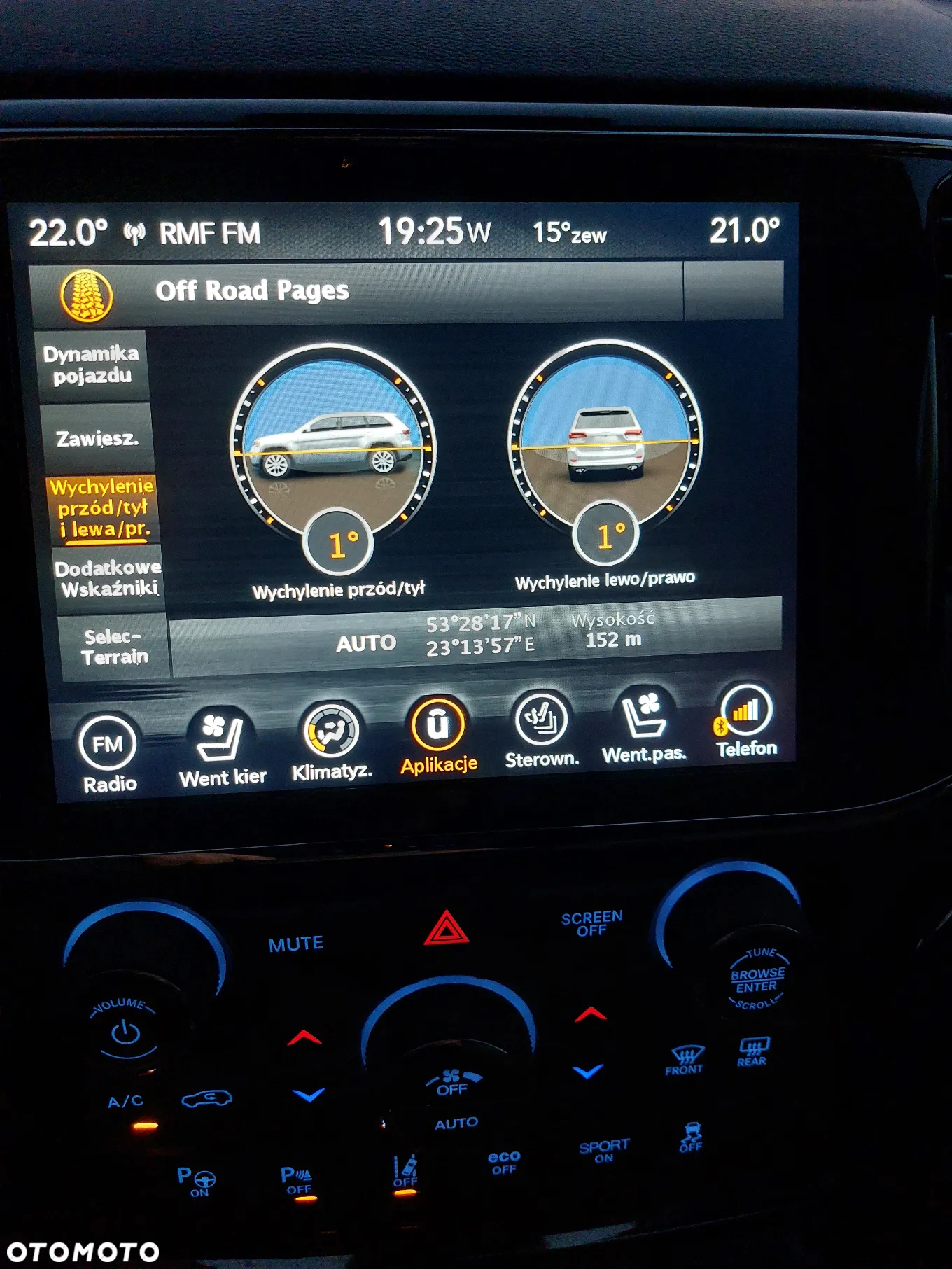 Jeep Grand Cherokee 5.7 V8 HEMI Overland Summit - 28