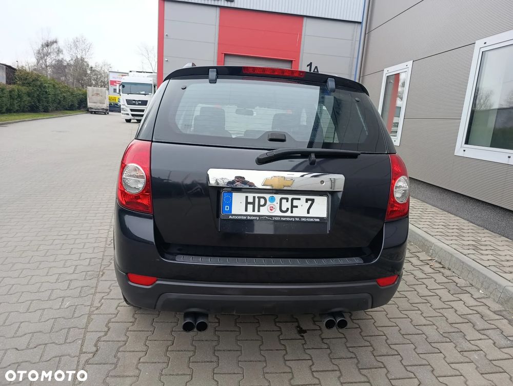 Chevrolet Captiva 2.4 2WD 5 Sitzer LS - 14