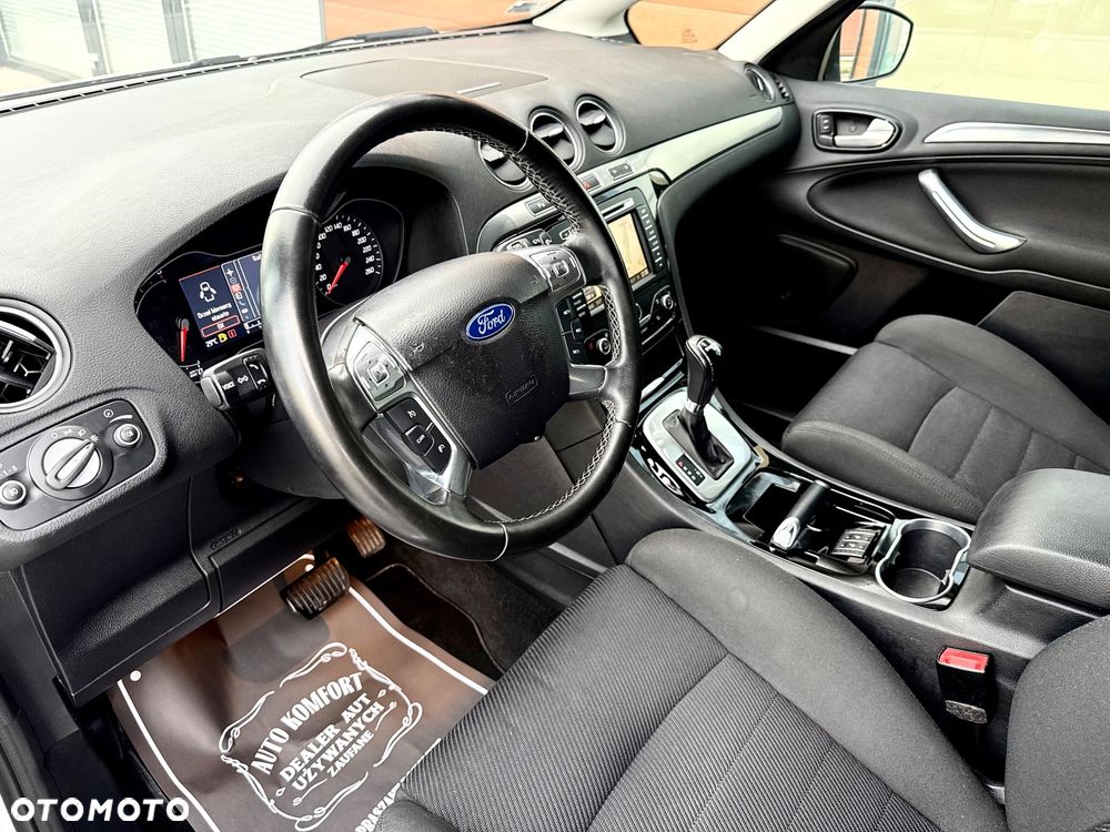 Ford S-Max - 23