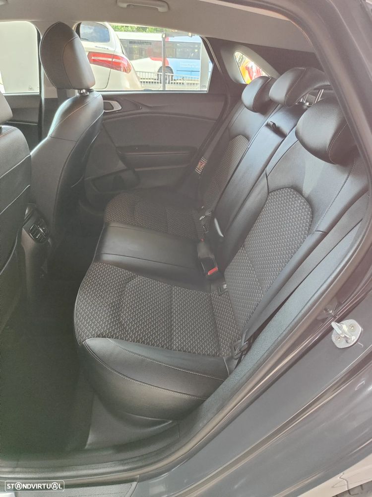 Kia Ceed 1.0 T-GDI TX+SRF - 14