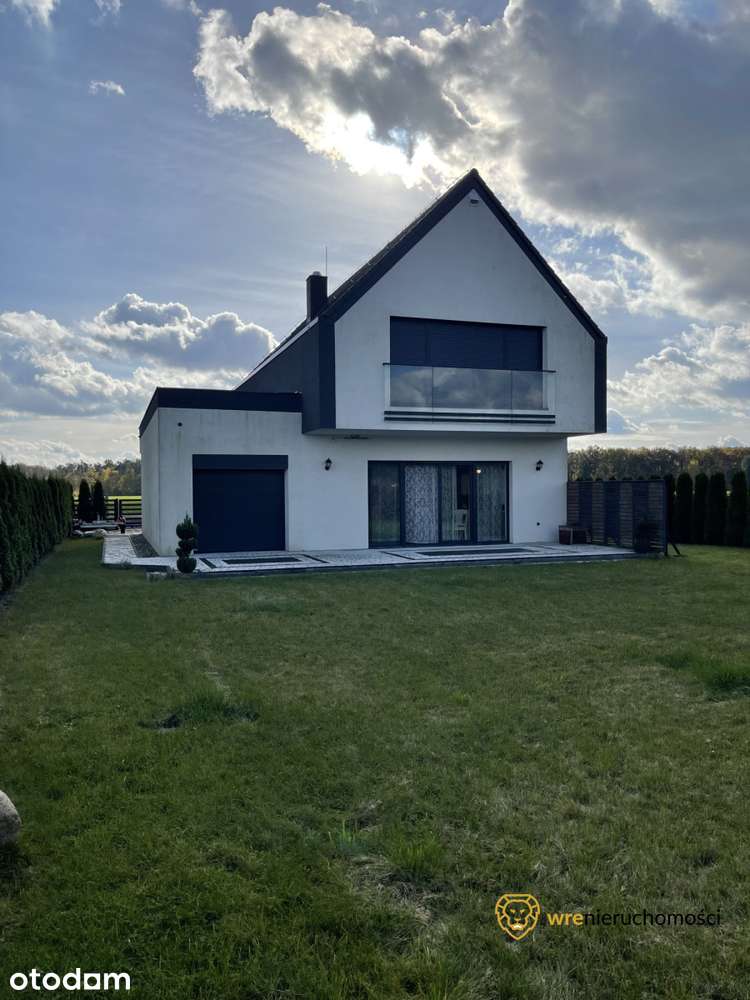 House - View 2
