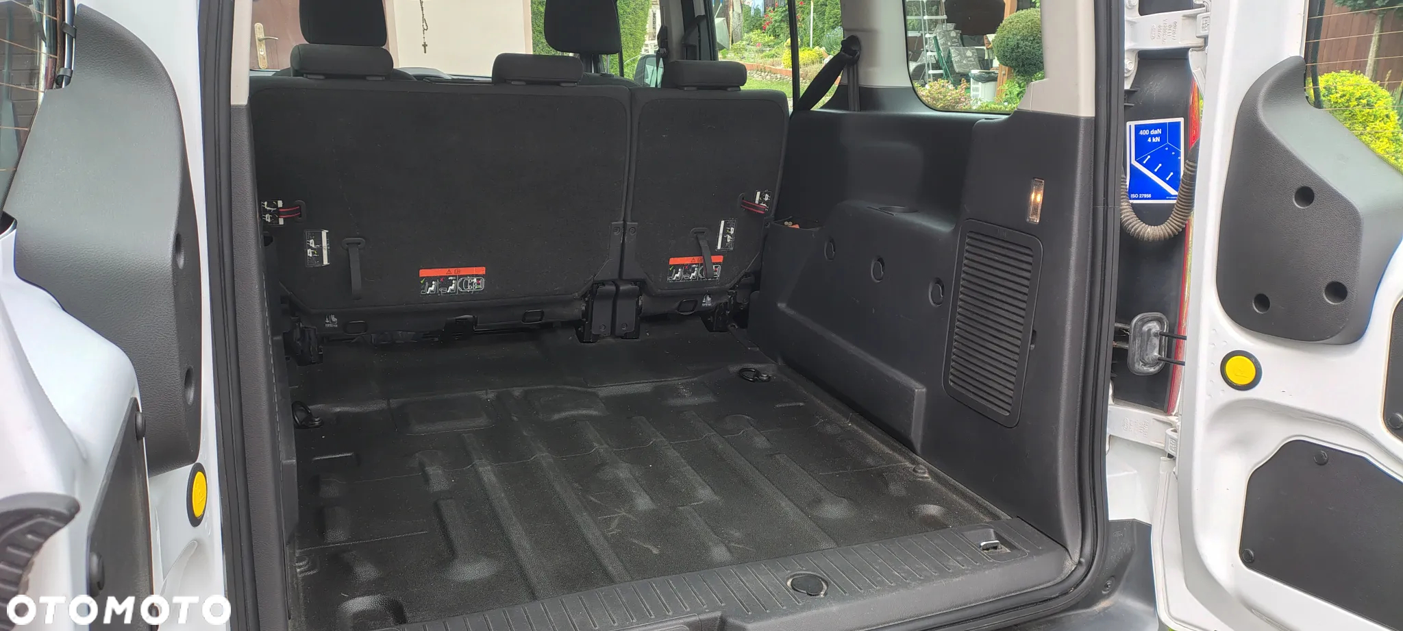 Ford Transit Connect - 12