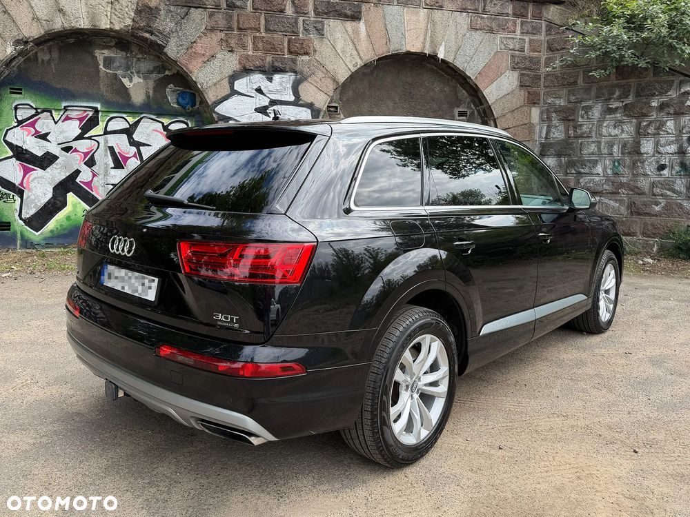 Audi Q7 3.0 TFSI Quattro Tiptronic - 5
