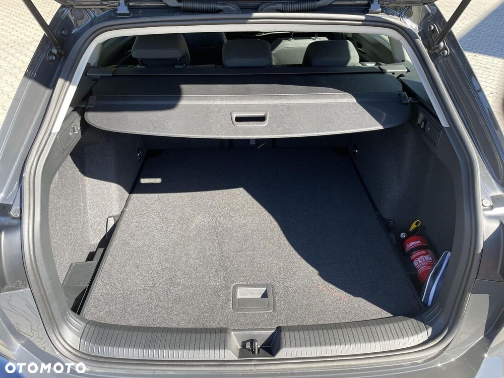 Volkswagen Golf Variant - 5