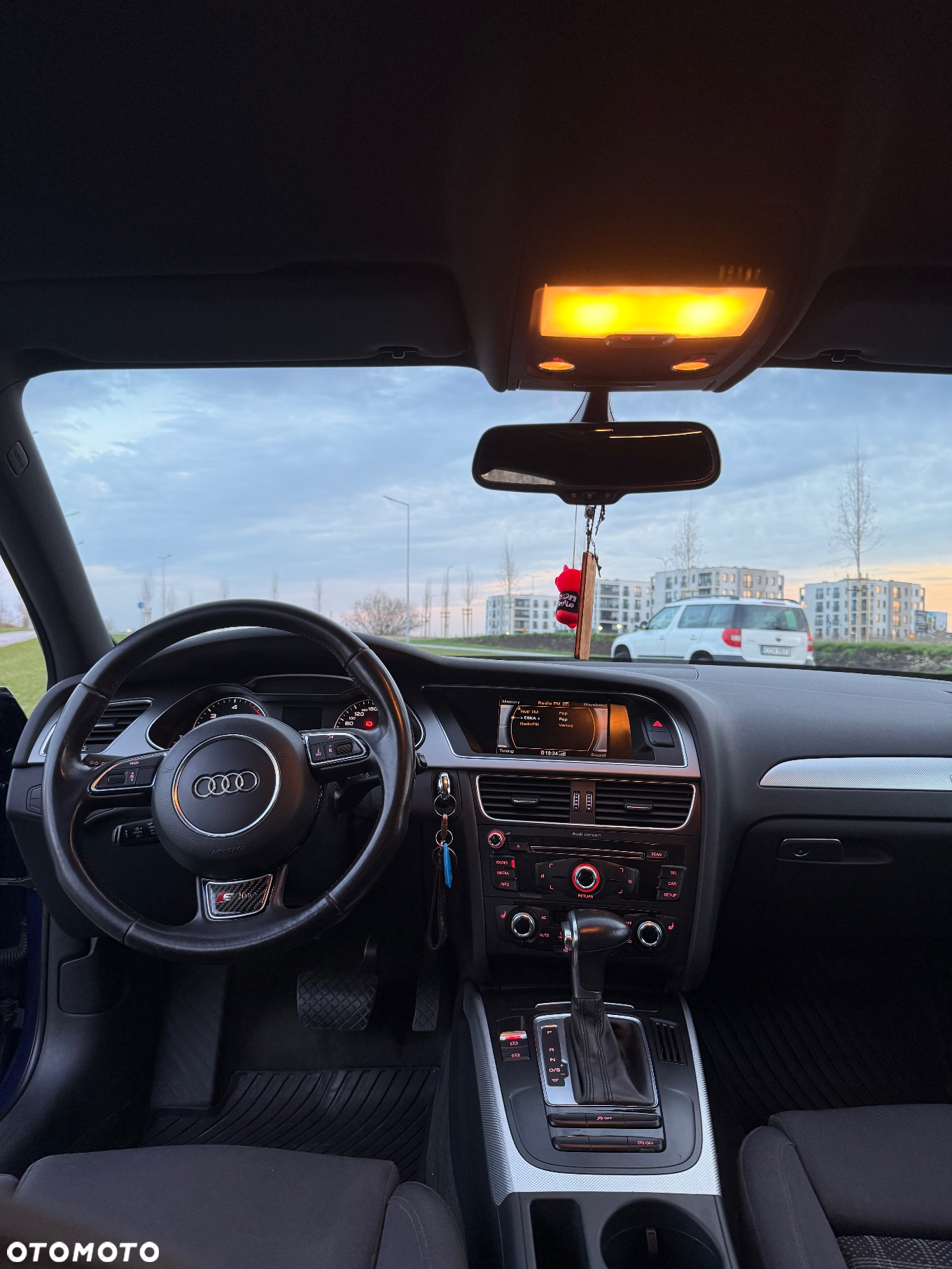 Audi A4 2.0 TDI Quattro Line S tronic - 10