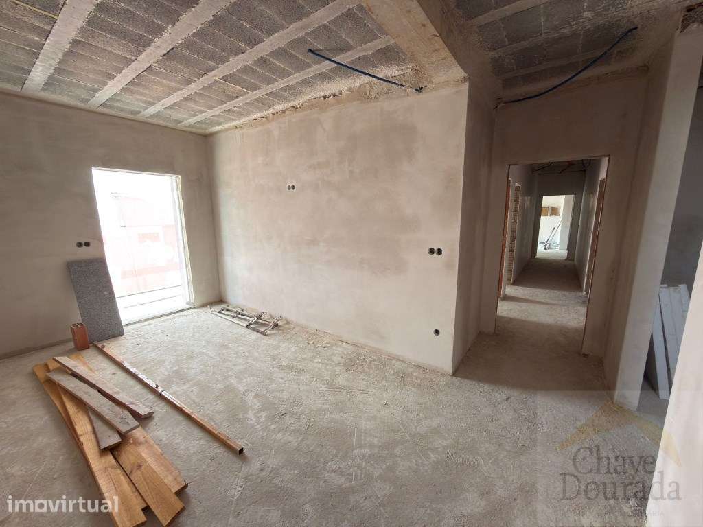 Apartamento T3+1 com garagem, na Mealhada - Grande imagem: 4/15