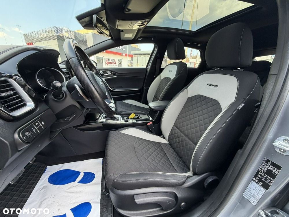 Kia ProCeed 1.6 CRDi DCT7 SCR GT LINE - 20