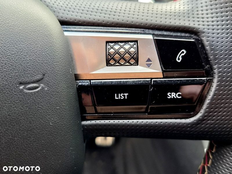 DS Automobiles DS 7 Crossback - 33