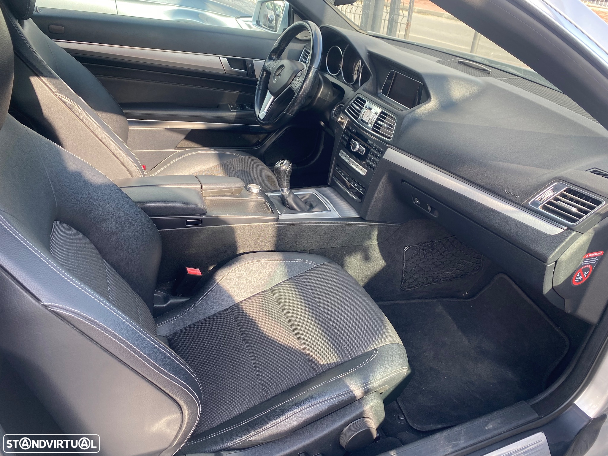 Mercedes-Benz E 220 CDi Avantgarde BlueEfficiency - 19