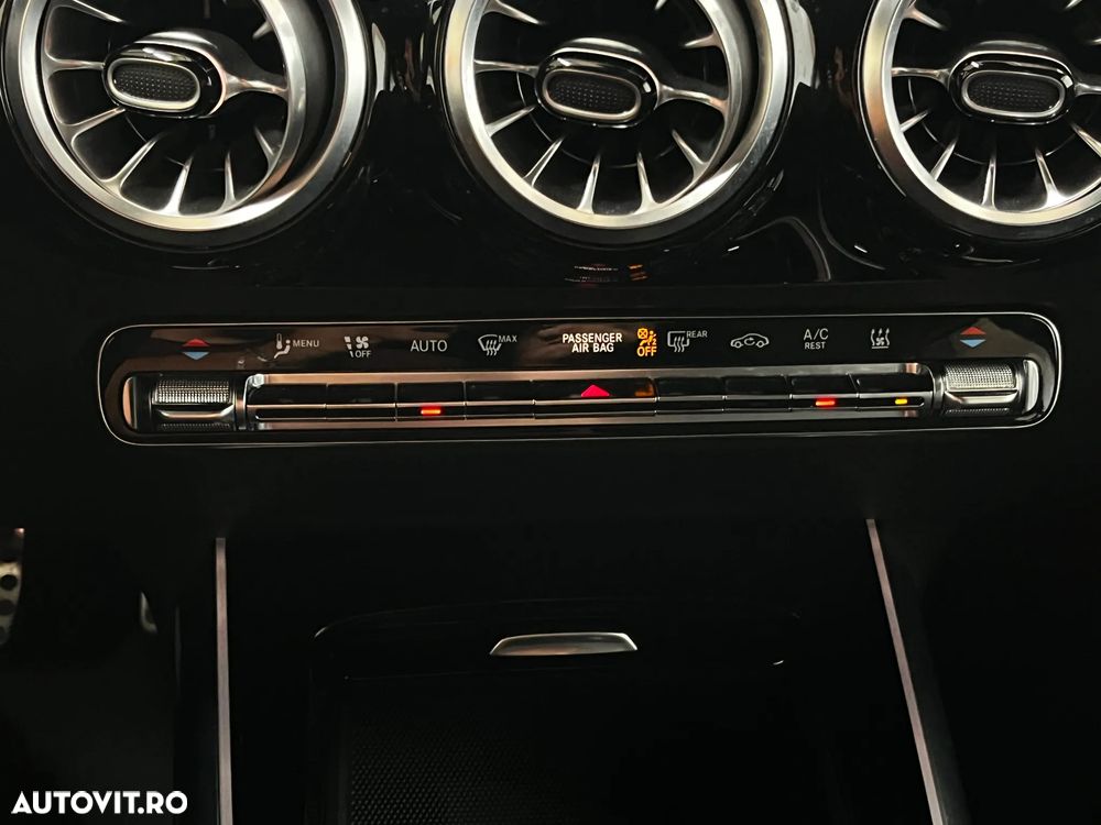 Mercedes-Benz GLA 250 e 8G-DCT - 22