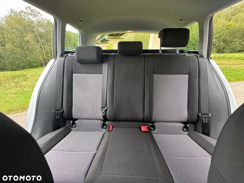 Volkswagen Golf VII 1.6 TDI BMT Comfortline - 22