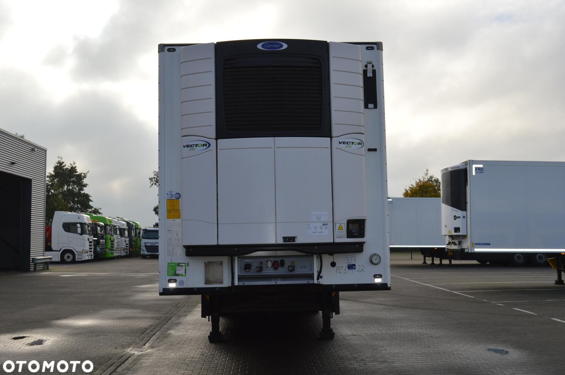 Schmitz Cargobull FP 60 Carrier Vector 1550 - 2