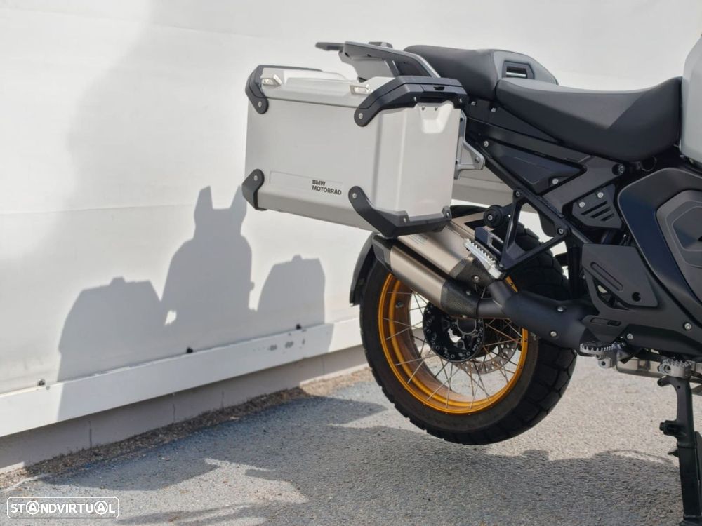 BMW R 1300 GS Adventure Vermelha - 10