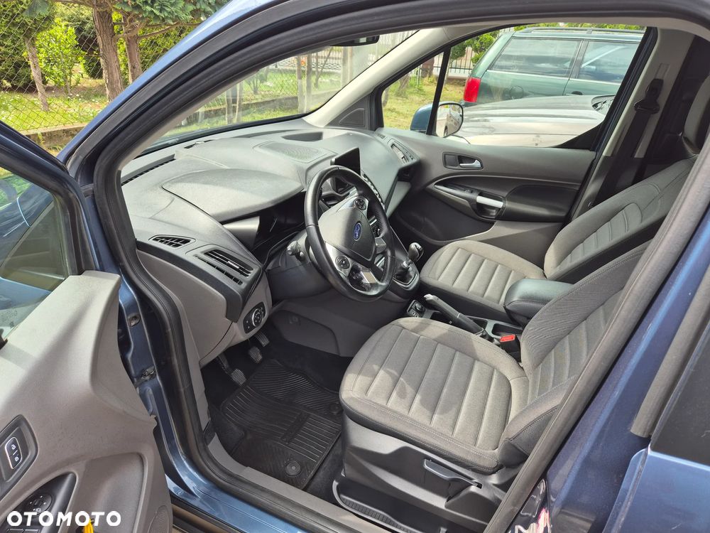 Ford Tourneo Connect Grand - 6