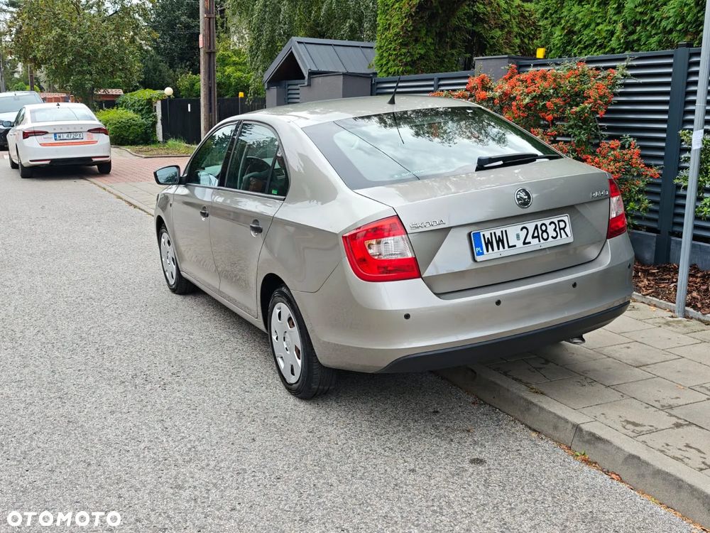 Skoda RAPID 1.2 Active - 17