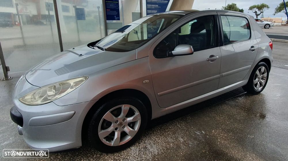 Peugeot 307 1.6 HDi Premium - 1