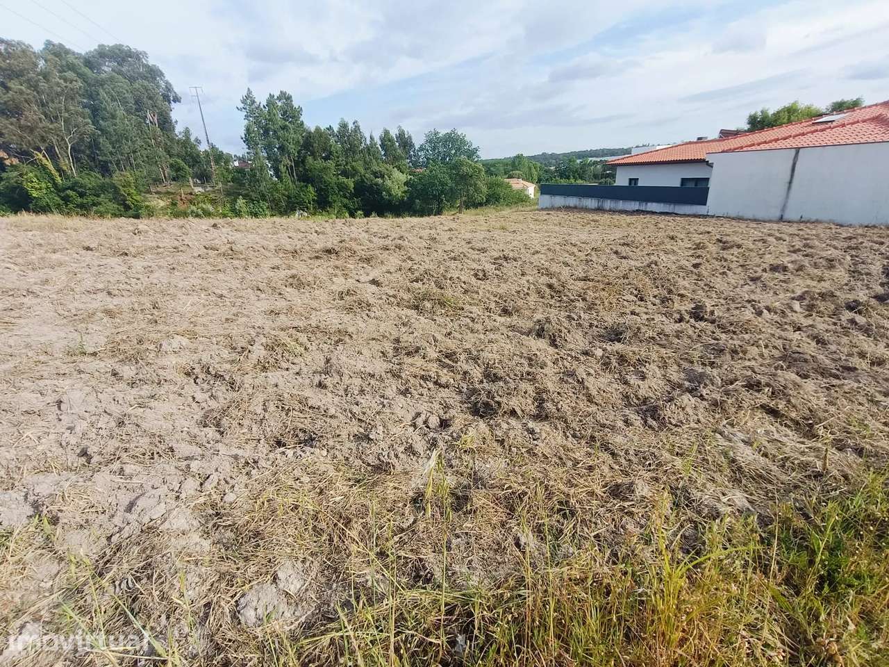 Terreno Urbano em Oliveira do Bairro - 1048m² com Vista para Montanha - Grande imagem: 3/11