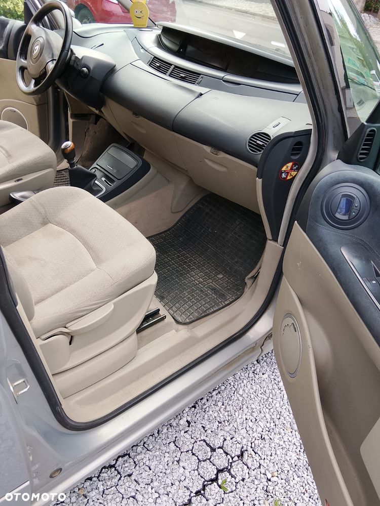 Renault Espace 2.0 dCi Expression - 6