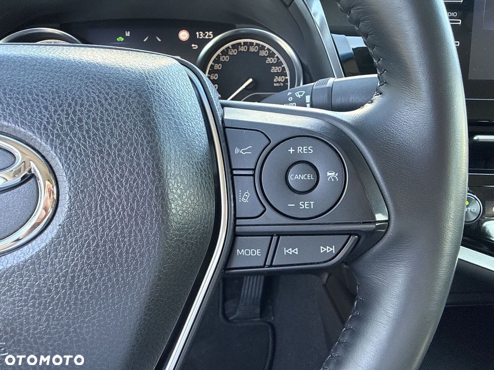Toyota Camry 2.5 Hybrid Comfort CVT - 20
