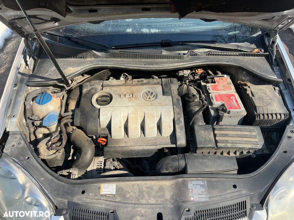 Dezmembrez VW Volkswagen Golf 5 1,9 TDI gri argintiu 2007 LA7W BLS 77kw 105cp - 5