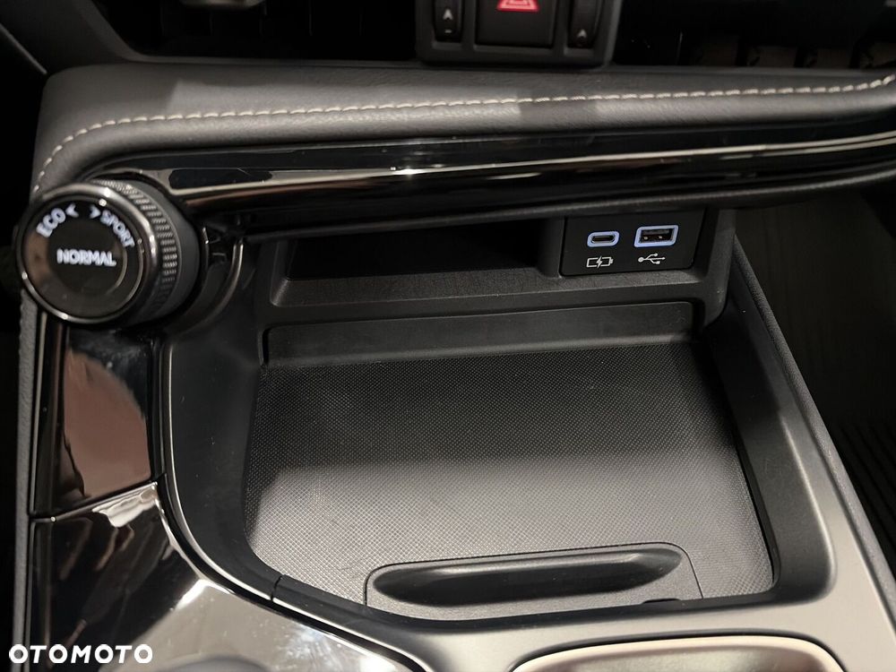 Lexus NX 350h Elegance AWD - 18